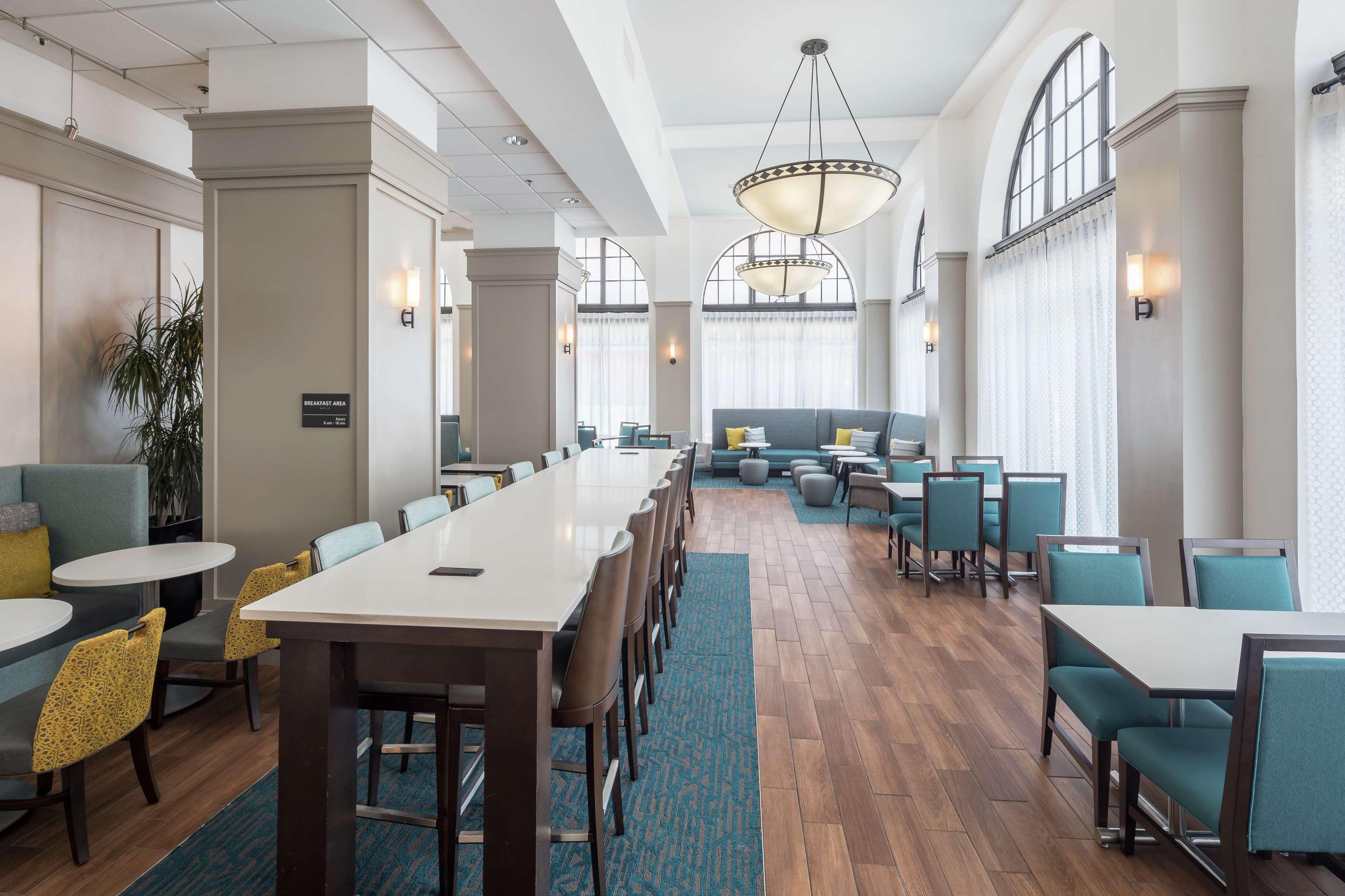 Hampton Inn & Suites Atlanta-Downtown Exterior foto
