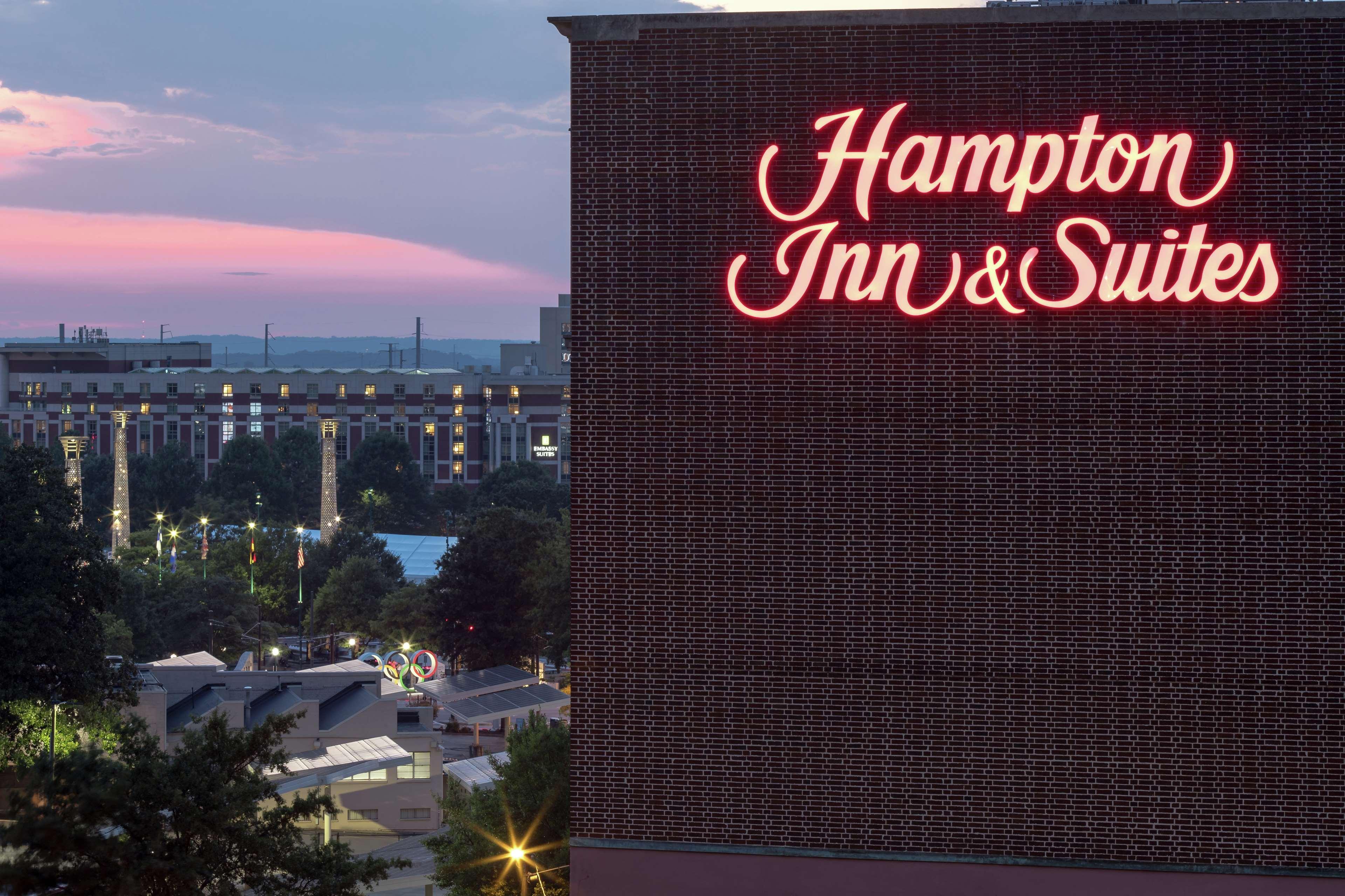 Hampton Inn & Suites Atlanta-Downtown Exterior foto