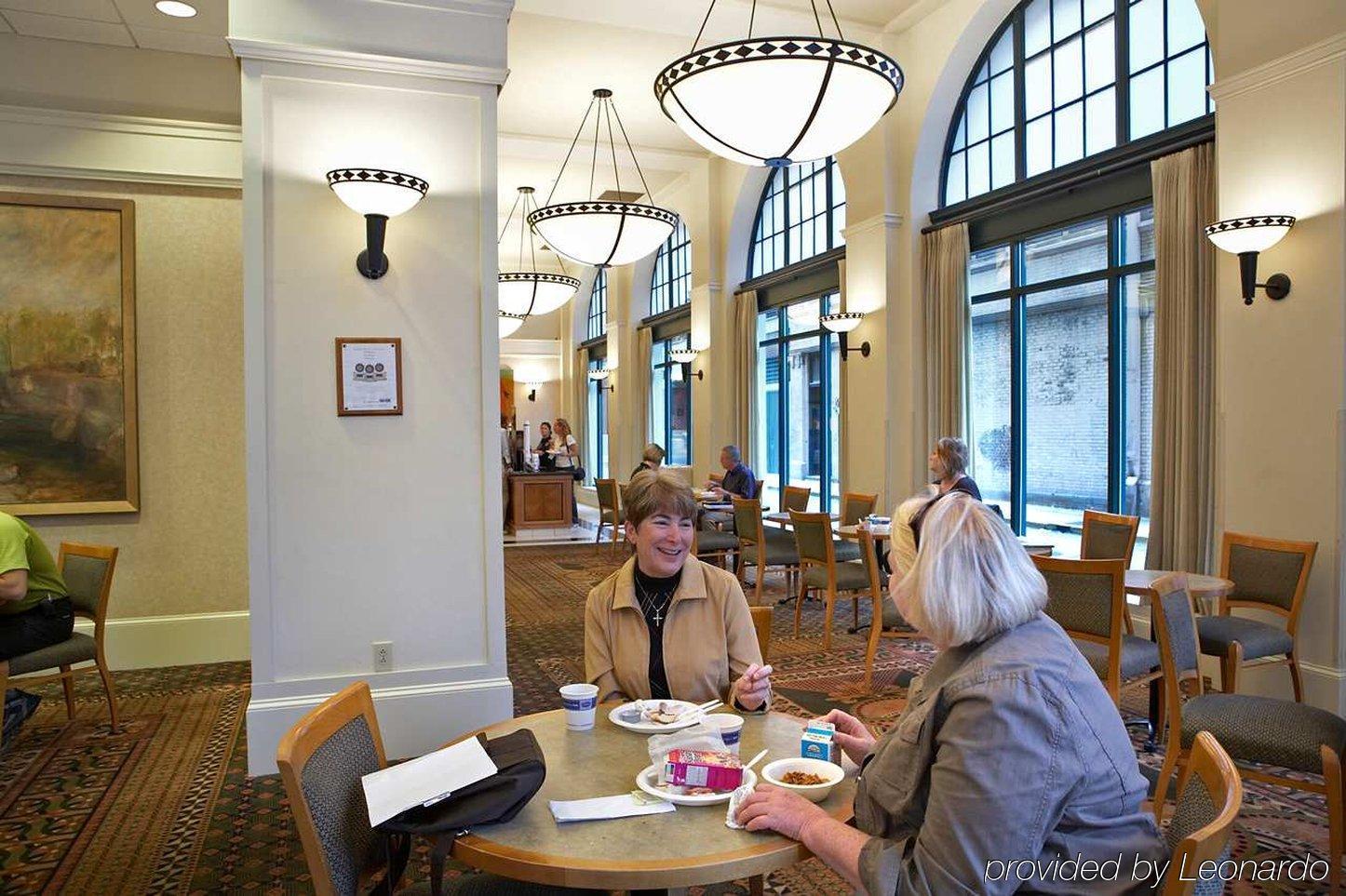 Hampton Inn & Suites Atlanta-Downtown Restaurante foto